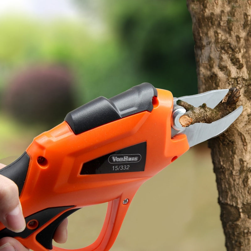 ELECTRIC BRANCHES CUTTER